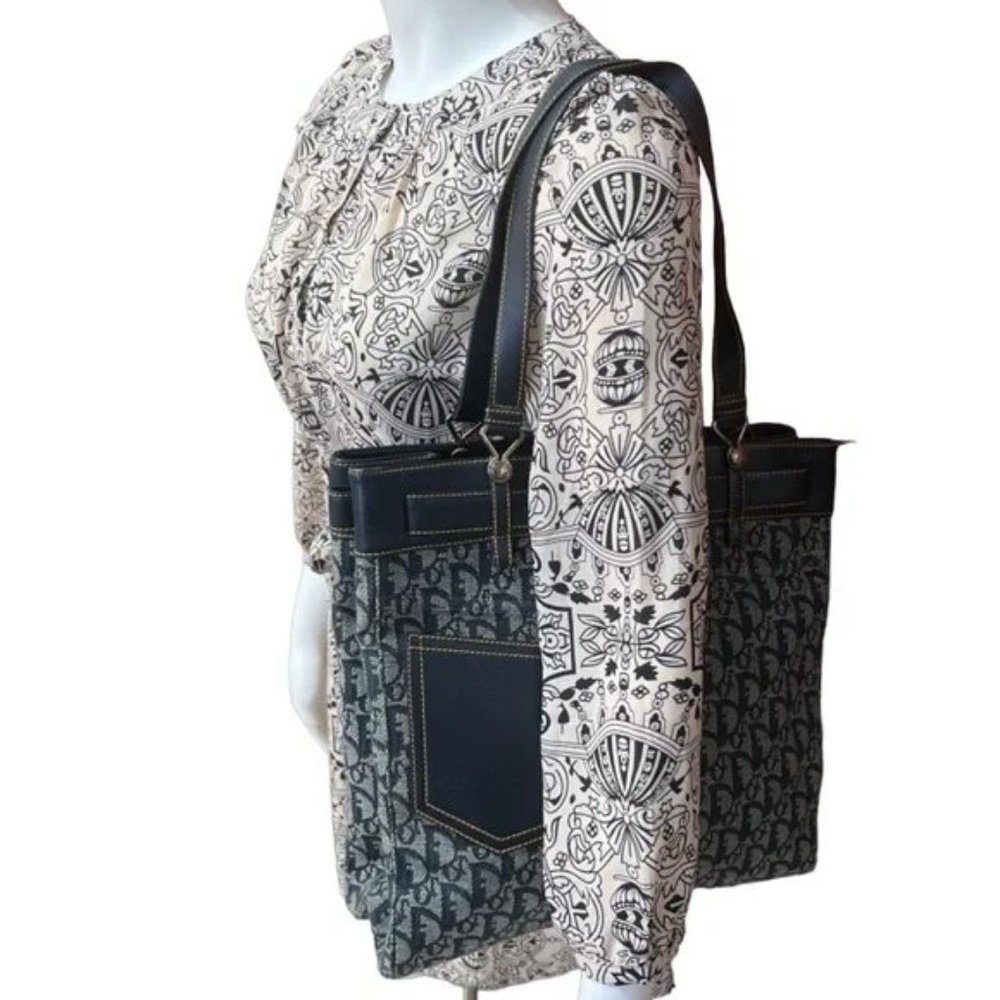 DIOR BOOK-TOTE - Picture 7 of 16